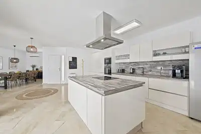 Detached house with pool for sale in Las Lagunas, imagen 5