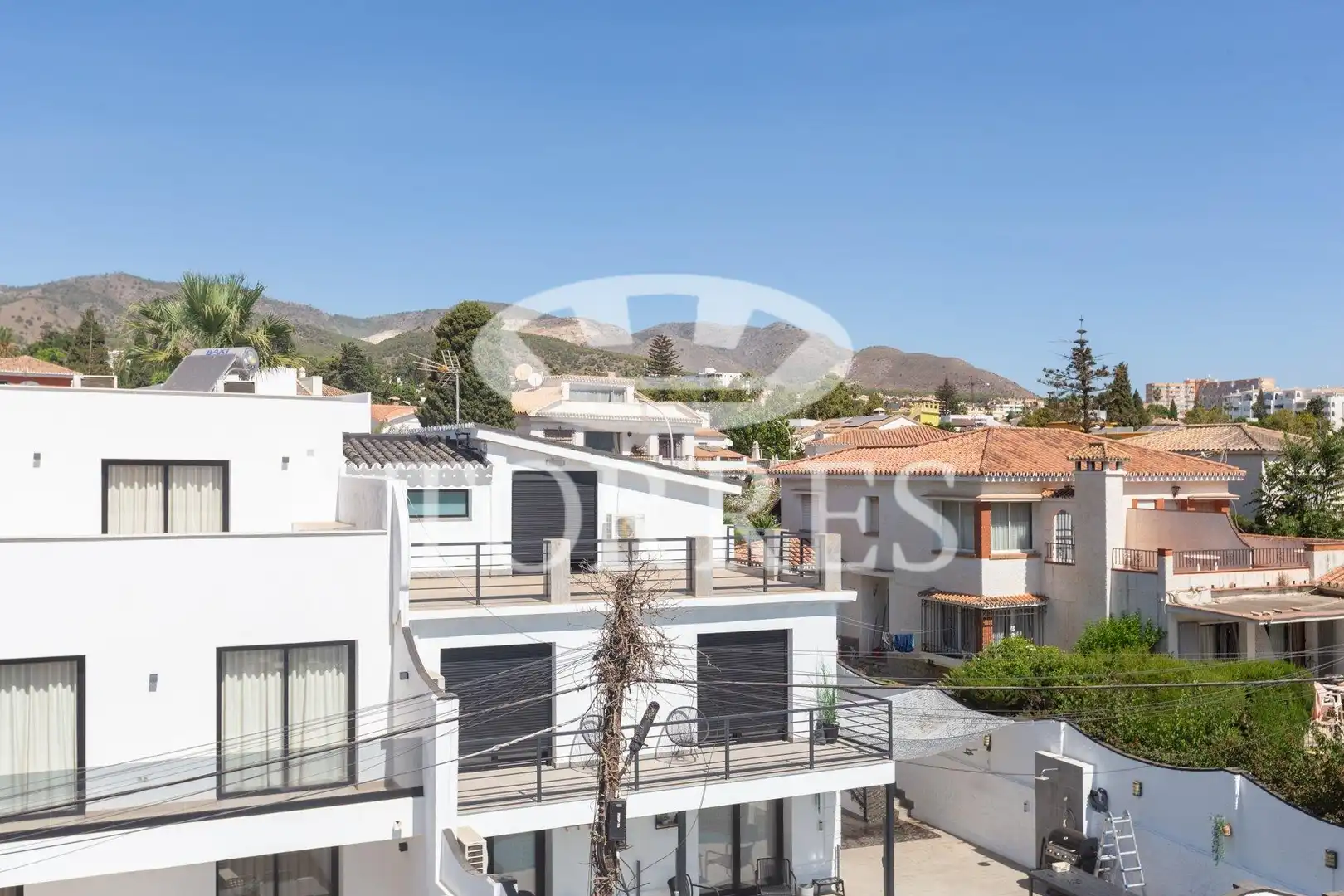 Vista exterior de Apartament en venda en Benalmádena amb Aire condicionat, Calefacció i Terrassa