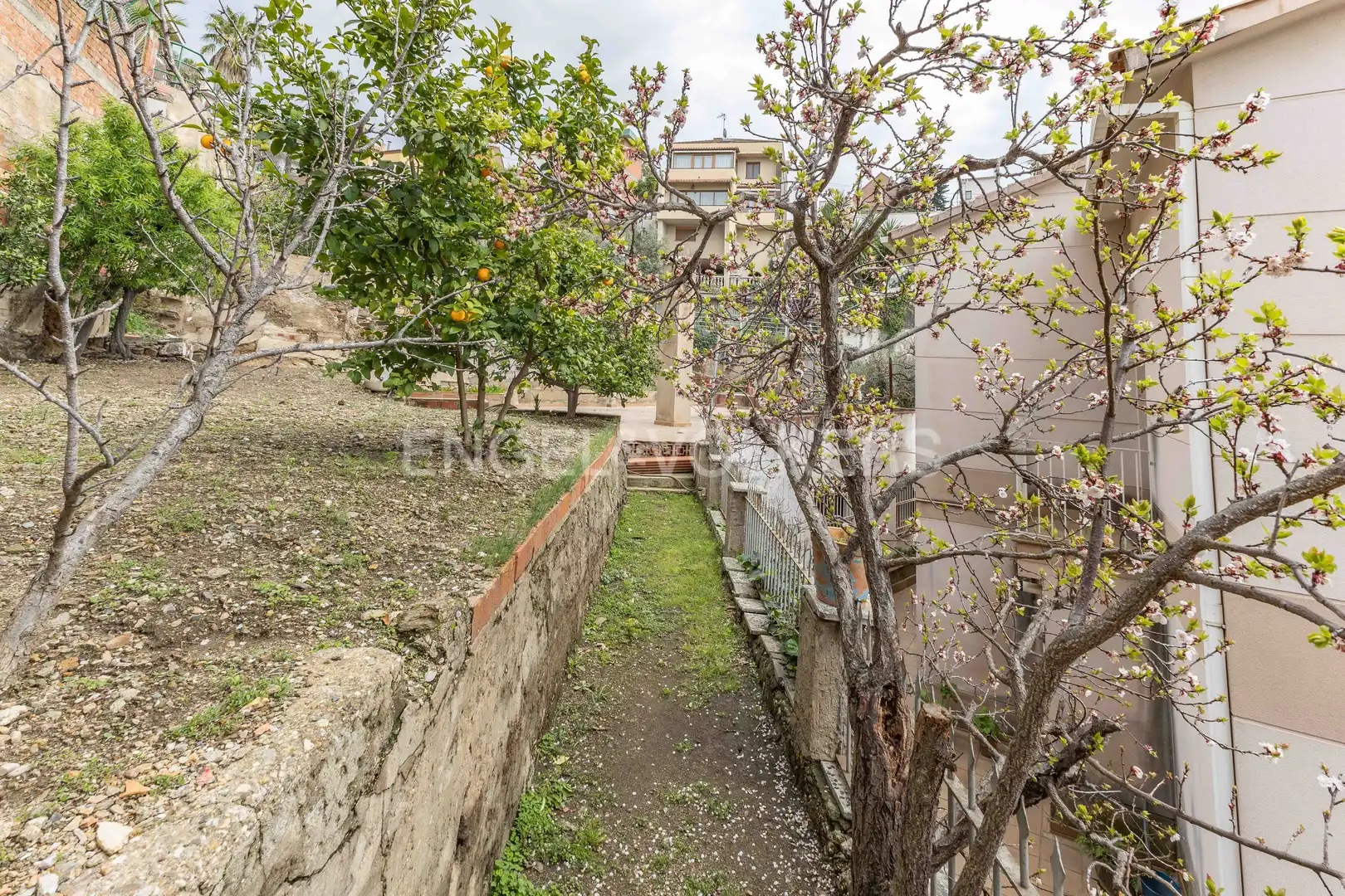 Casa amb jardí en venda a La Miranda, imagen 4