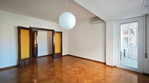 Foto 4 de Piso en venta en Carrer de Nàpols, El Camp d'en Grassot i Gràcia Nova, Barcelona