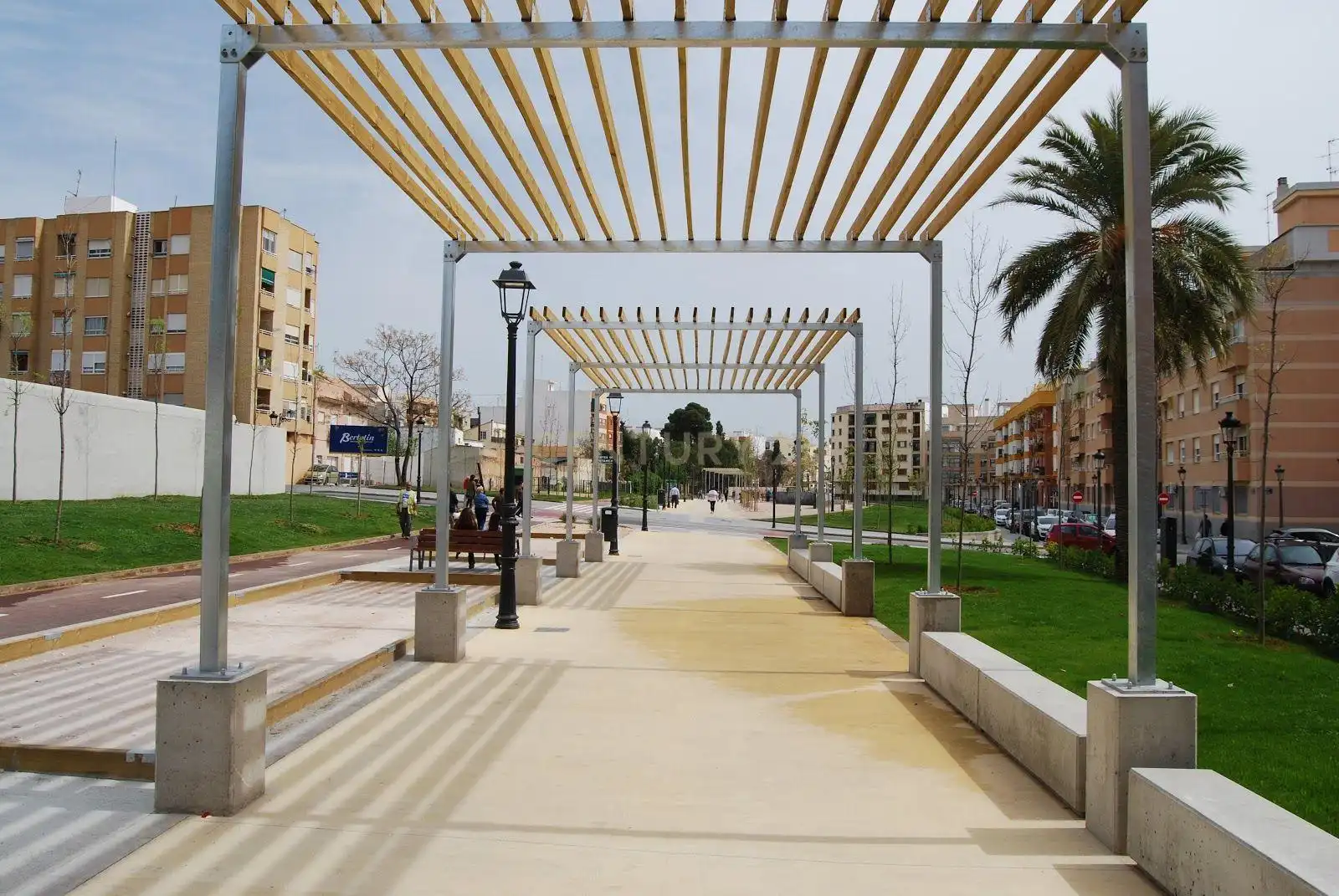 Exterior view of Apartments for sale in Valencia  with Balcony