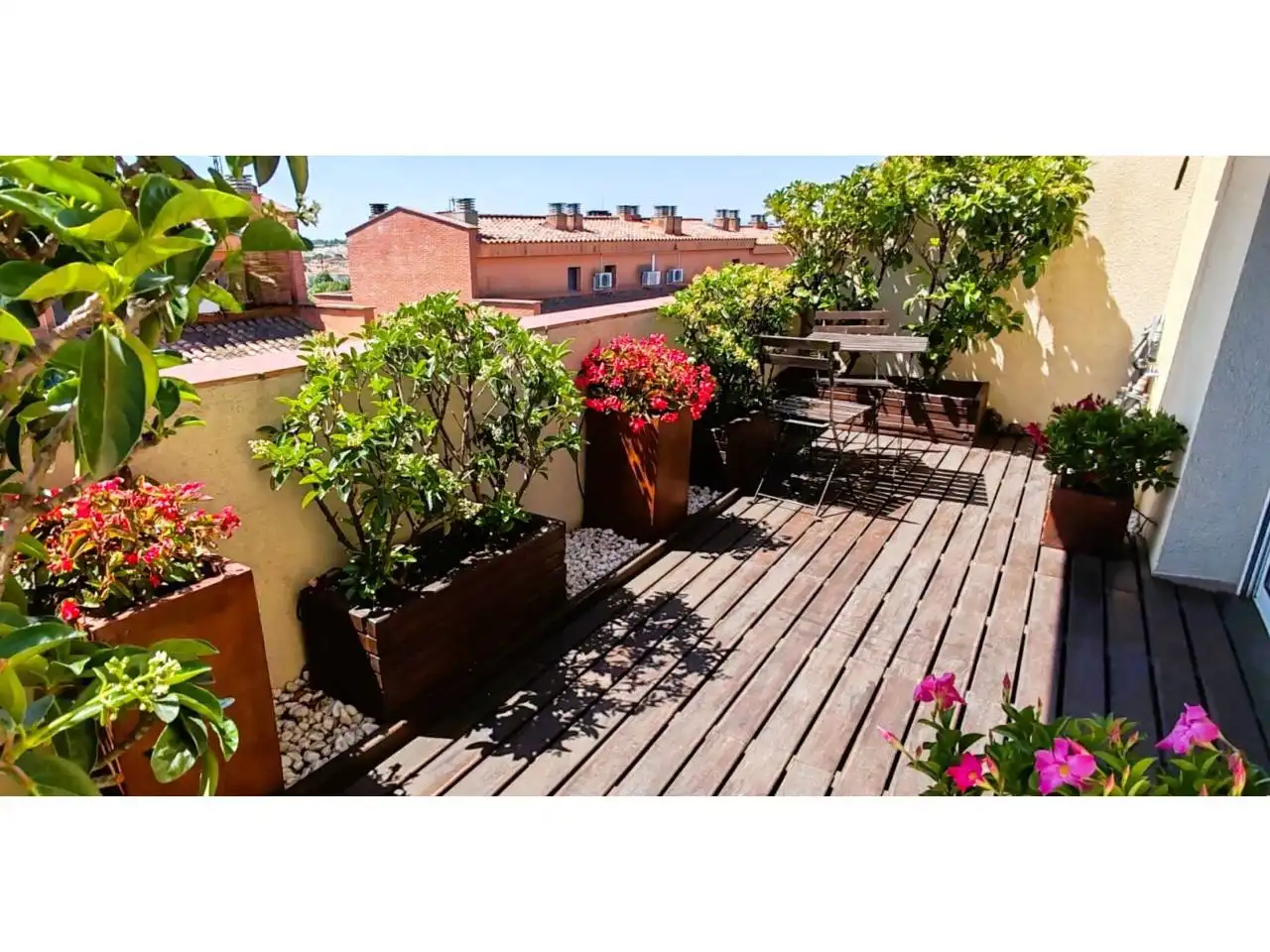Terrassa de Casa o xalet en venda en Figueres amb Aire condicionat, Calefacció i Jardí privat
