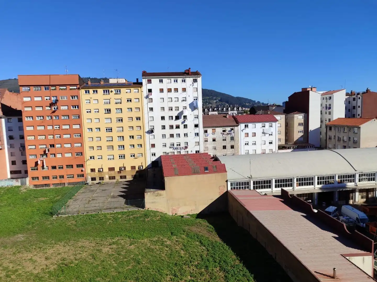 Exterior view of Flat for rent in Oviedo   with Heating and Furnished