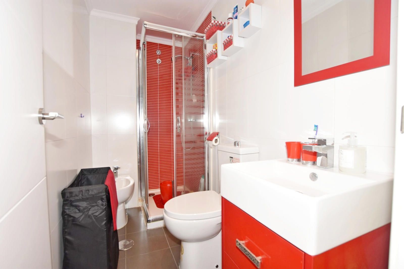 Bany de Dúplex en venda en Ronda amb Aire condicionat, Calefacció i Terrassa