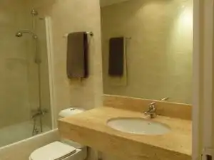 Flat for rent in Iturribide Kalea, Santa María de Getxo