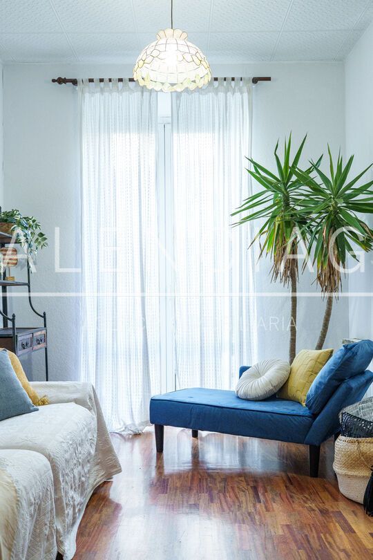 Habitación de Piso en venta en Donostia - San Sebastián  con Calefacción y Balcón