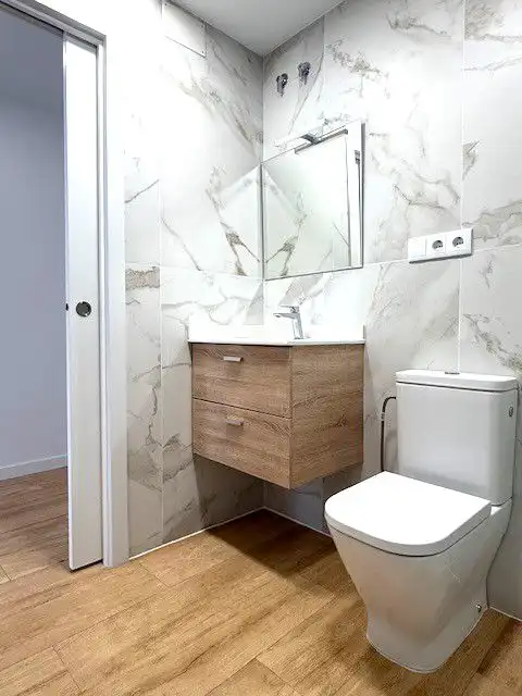 Bathroom of Duplexes for sale in Sant Boi de Llobregat  with Air Conditioner and Heating