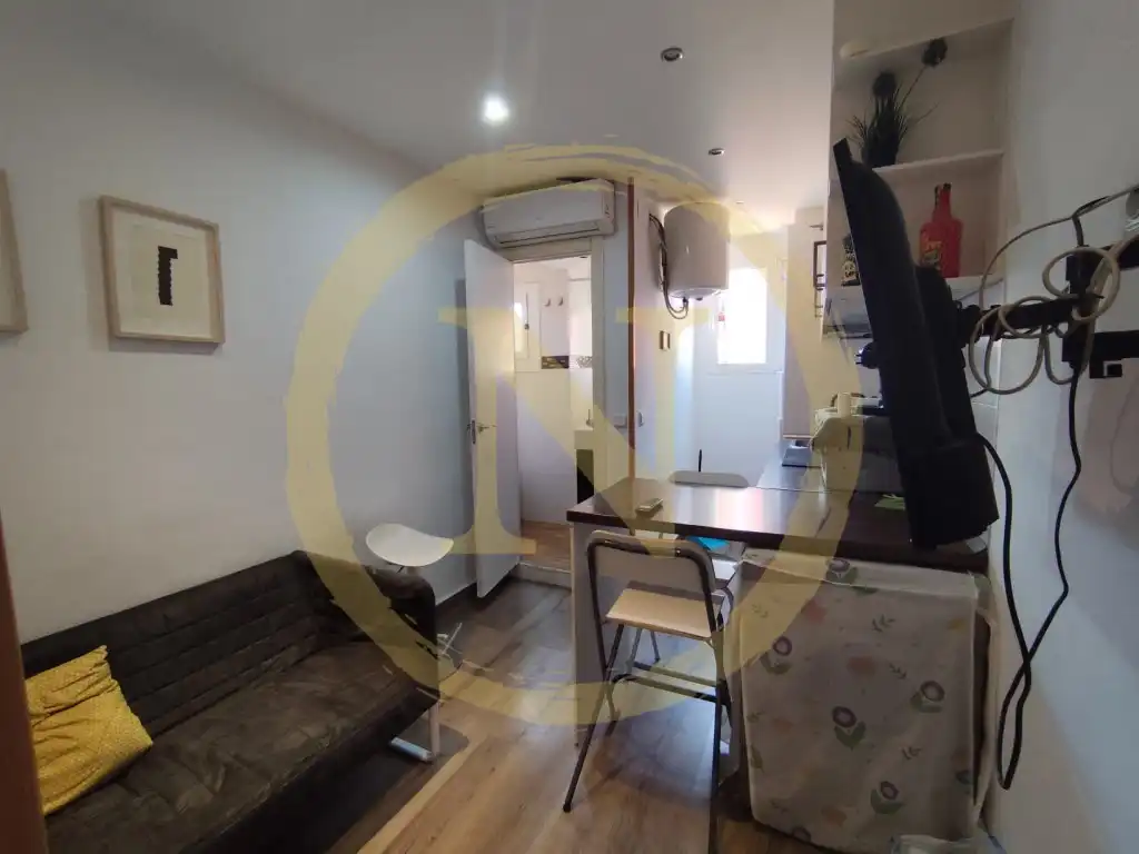 Piso en venta en Calle Llança De, Collblanc