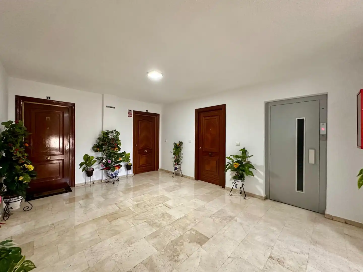 Flat for rent in Granada  with Air Conditioner, Heating and Terrace