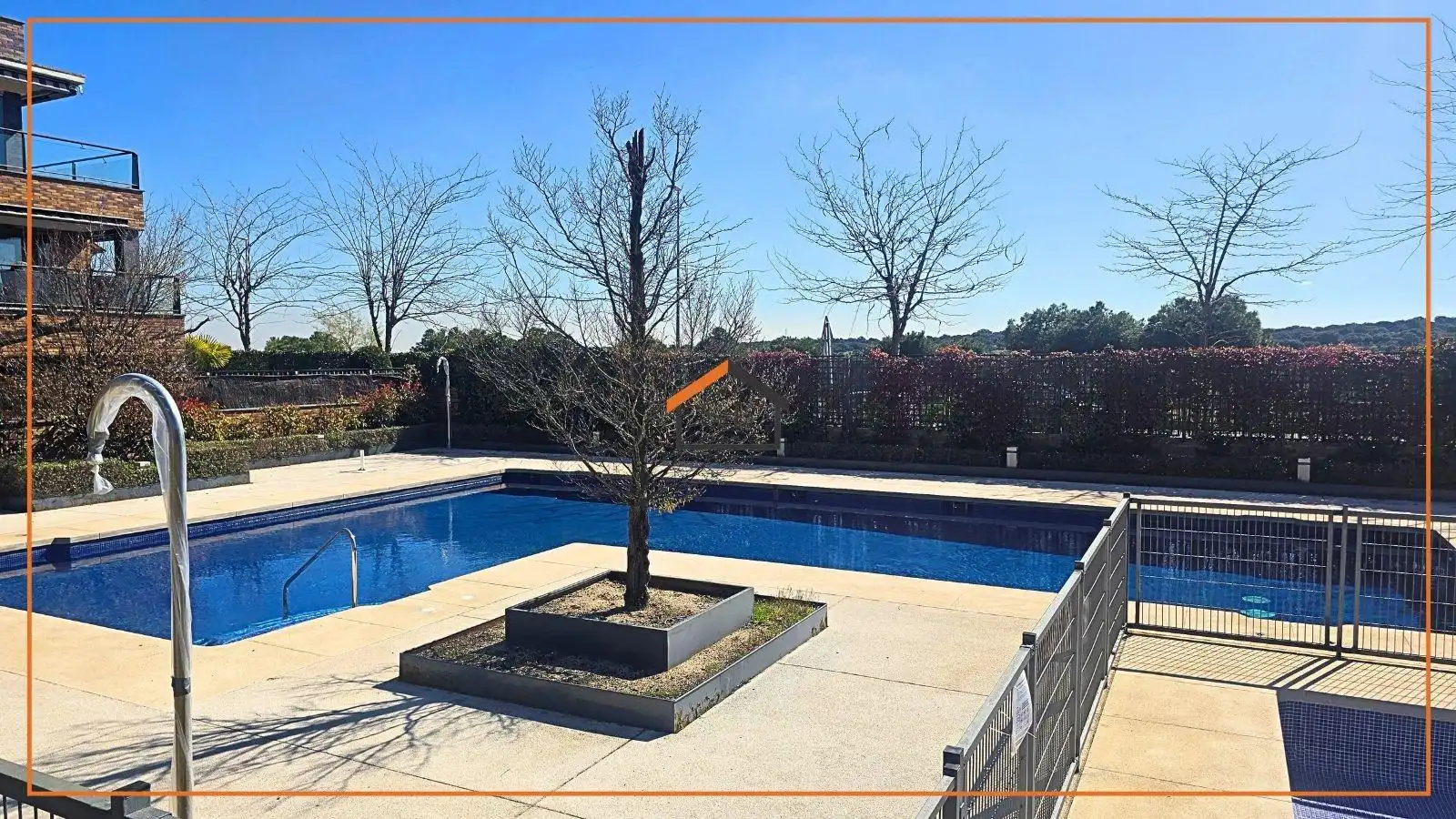 Piscina de Pis en venda en Las Rozas de Madrid amb Calefacció, Terrassa i Traster