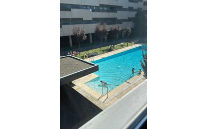 Swimming pool of Flat for sale in Getafe  with Air Conditioner and Swimming Pool