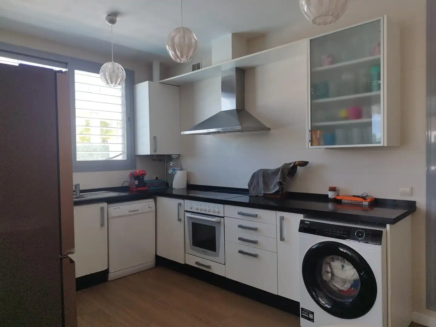 Cocina de Casa o chalet de alquiler en Puerto Real con Aire acondicionado, Jardín privado y Piscina