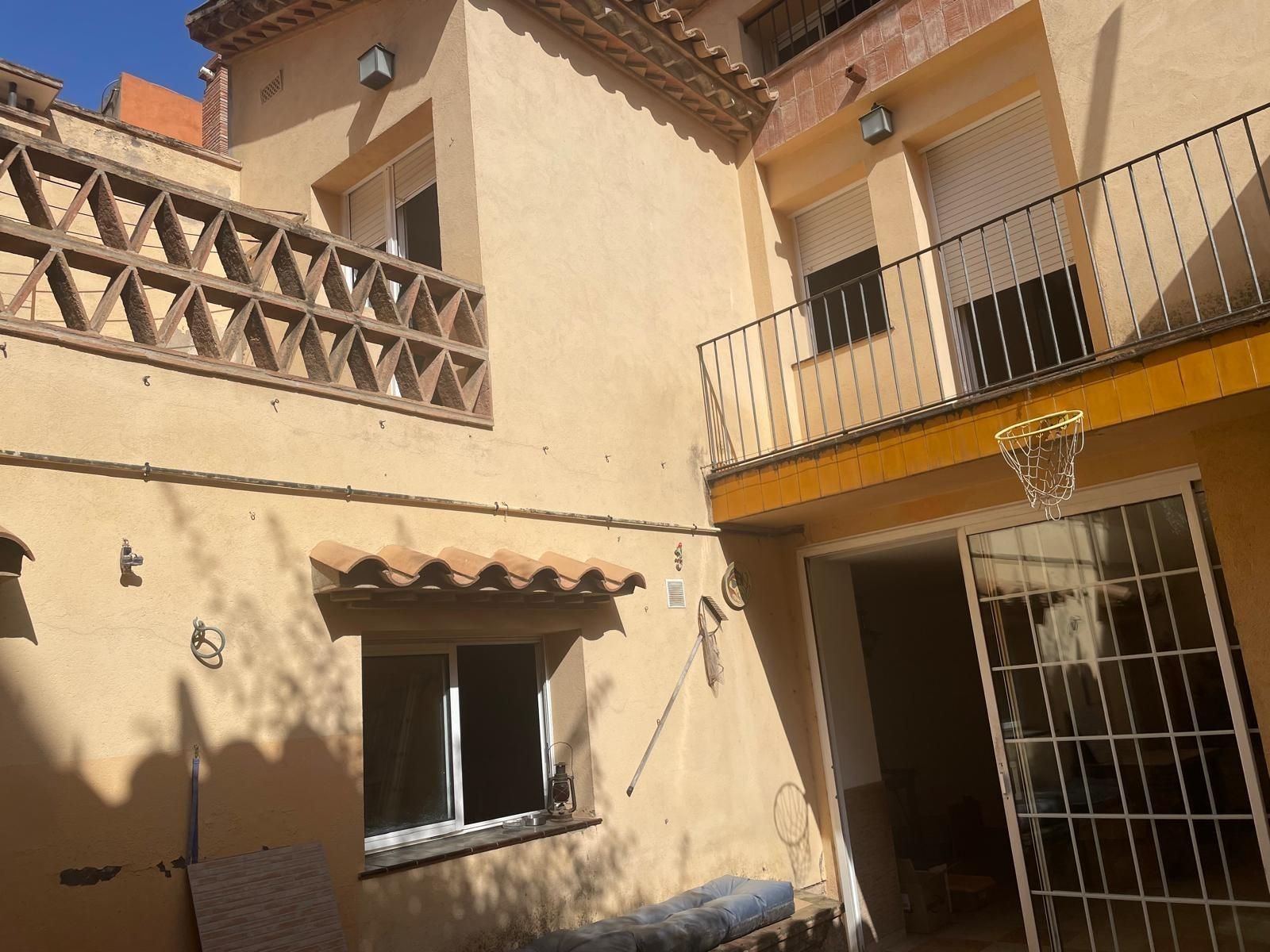 Exterior view of House or chalet for sale in Sant Feliu de Guíxols  with Heating, Terrace and Storage room