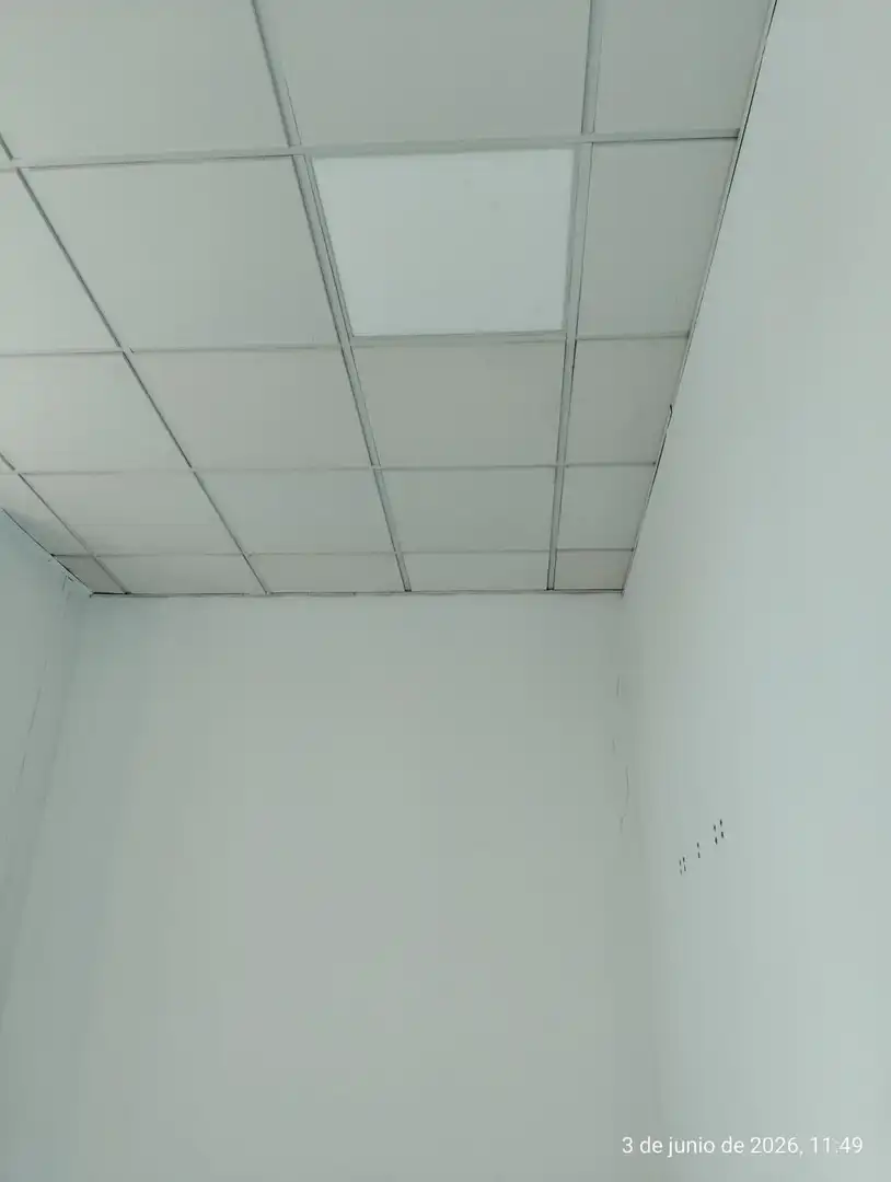 Office for rent in Montequinto