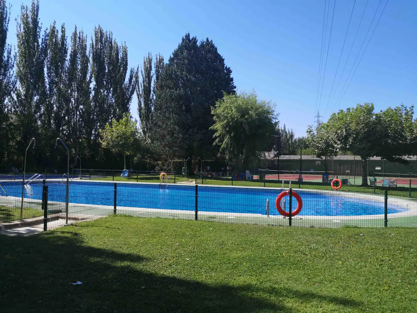 Piscina de Piso en venta en Collado Villalba con Calefacción, Parquet y Terraza