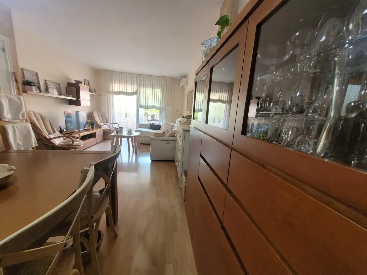 Sala de estar de Piso en venta en Martorell con Aire acondicionado, Parquet y Horno