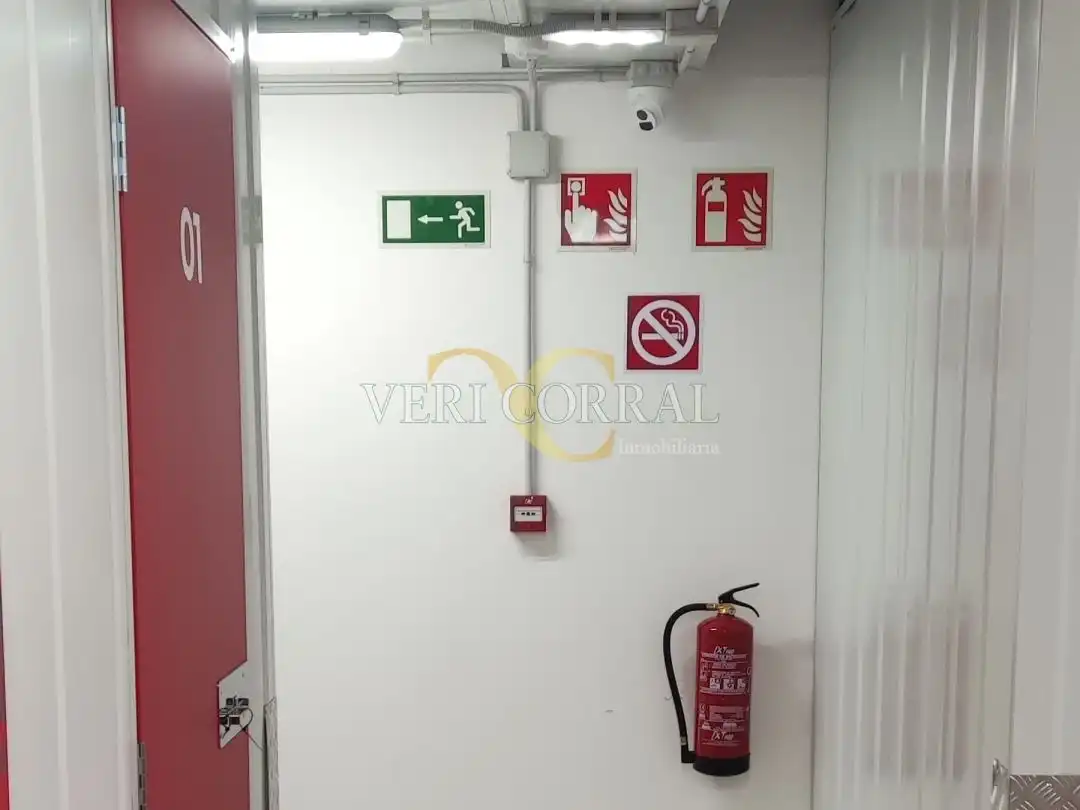 Storage room for rent in Llanes