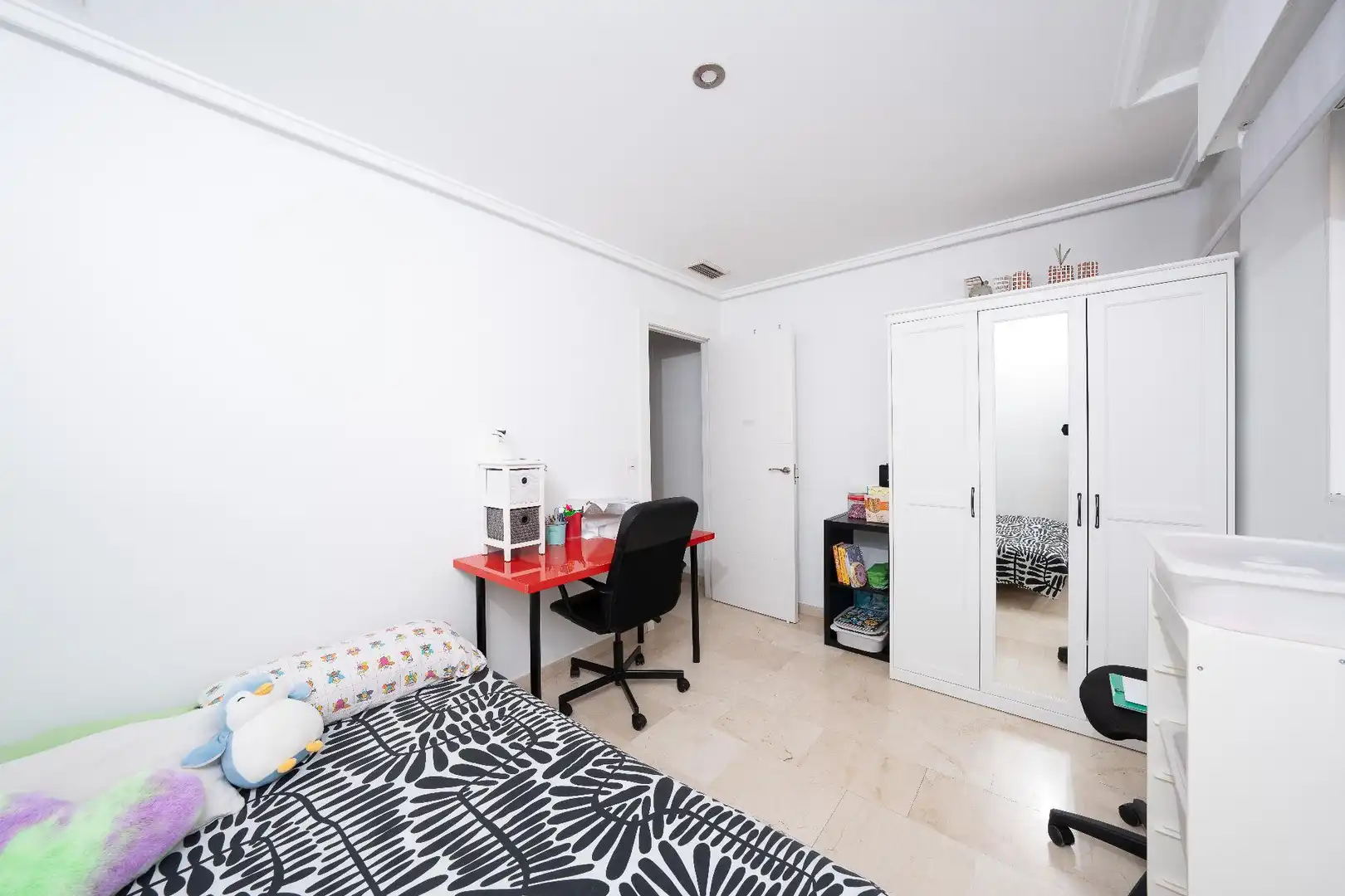 Bedroom of Detached homes for sale in Elche / Elx  with Air Conditioner, Private garden and Terrace