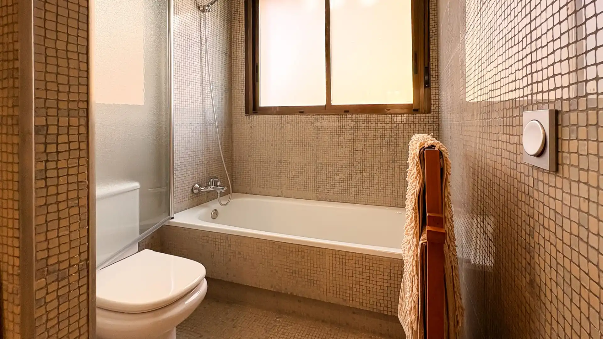 Baño de Casa o chalet en venta en Guardamar del Segura con Aire acondicionado, Jardín privado y Terraza