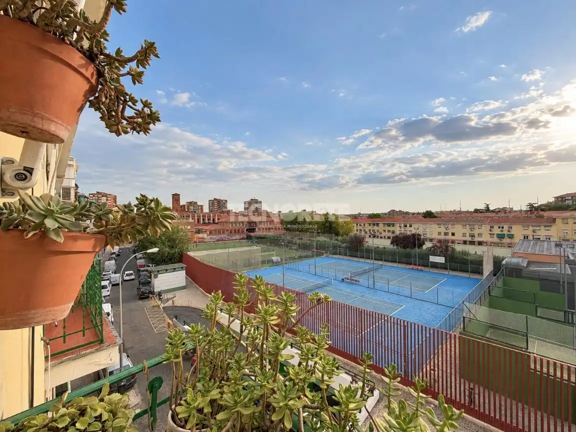 Terraza de Piso en venta en Carabanchel