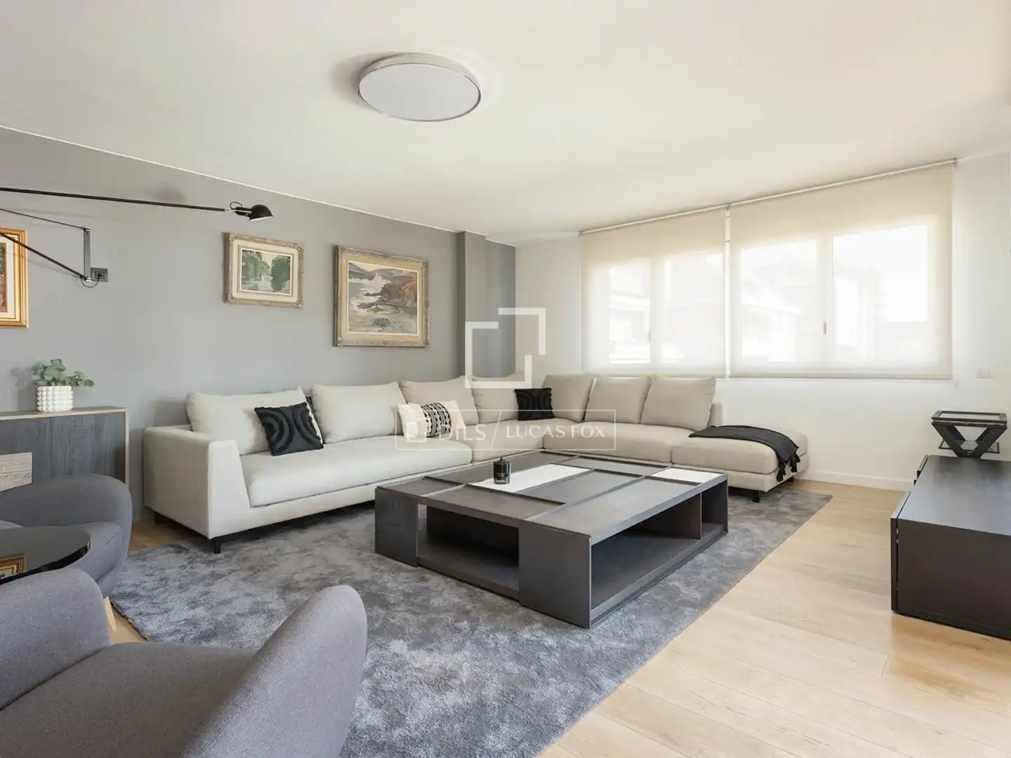 Wohnzimmer von Wohnung zum Verkauf in Barcelona mit Klimaanlage und Terrasse