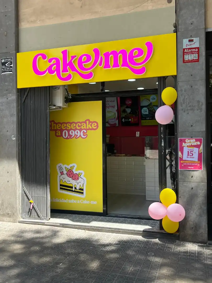 Business premises for transfer in Carrer de Provença 530
