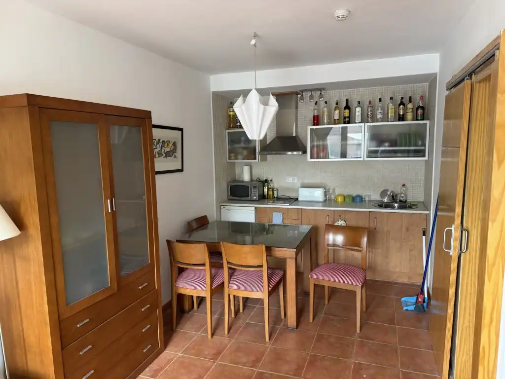 Wohnung mit Aufzug zur Miete in Calle de la Virgen de las Nieves, imagen 4