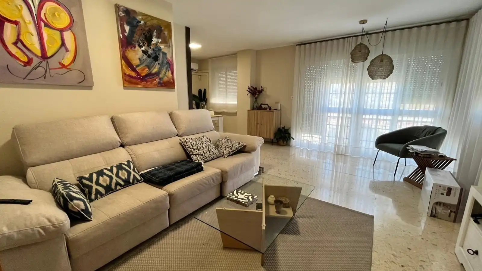Sala d'estar de Pis en venda en Sevilla amb Aire condicionat i Moblat
