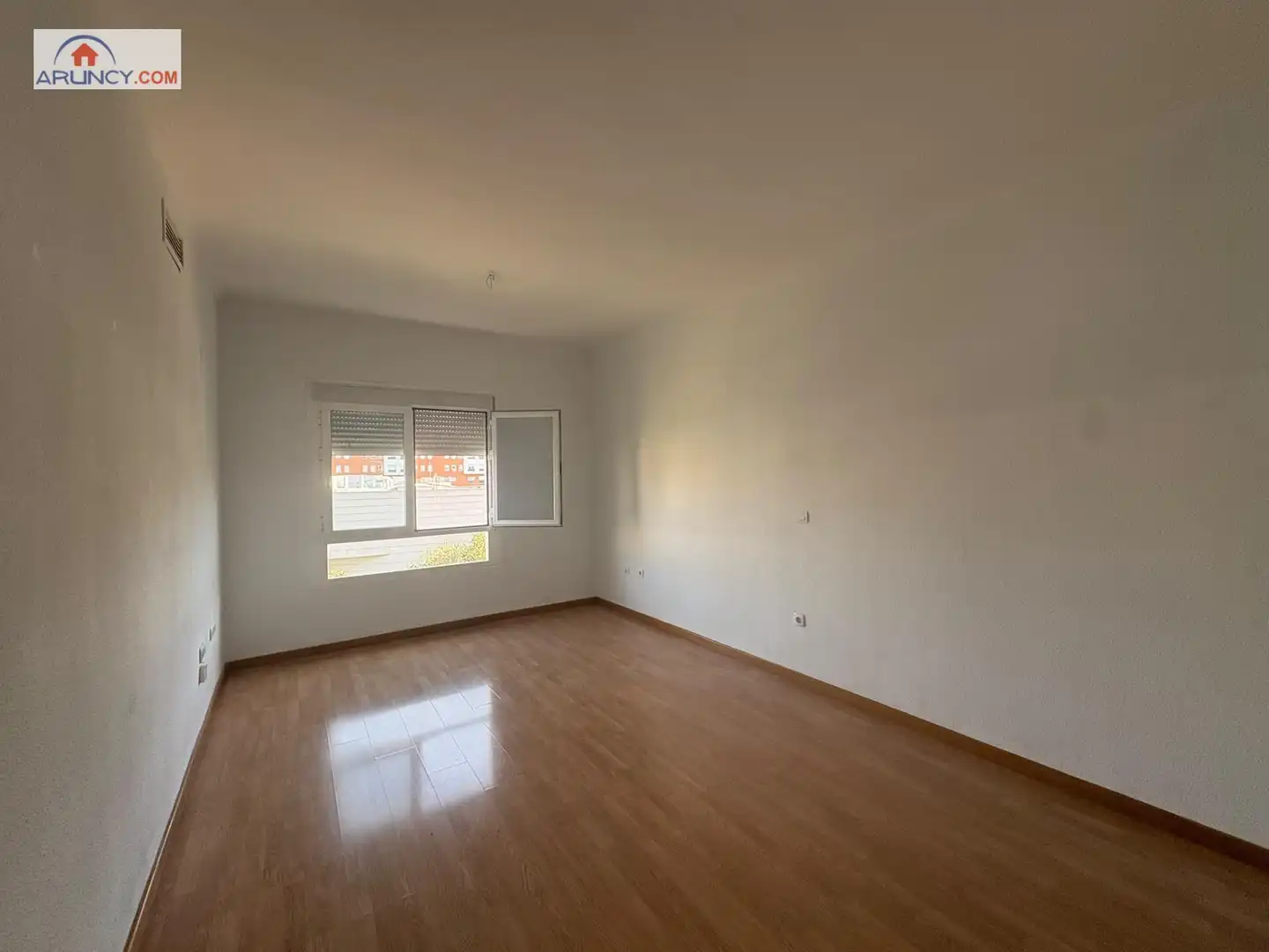 Flat with lift to rent in San Pablo - Santa Justa, imagen 10