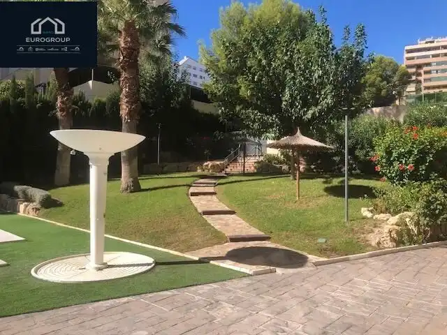 Piso de alquiler en Bulevar - Puerta Mítica