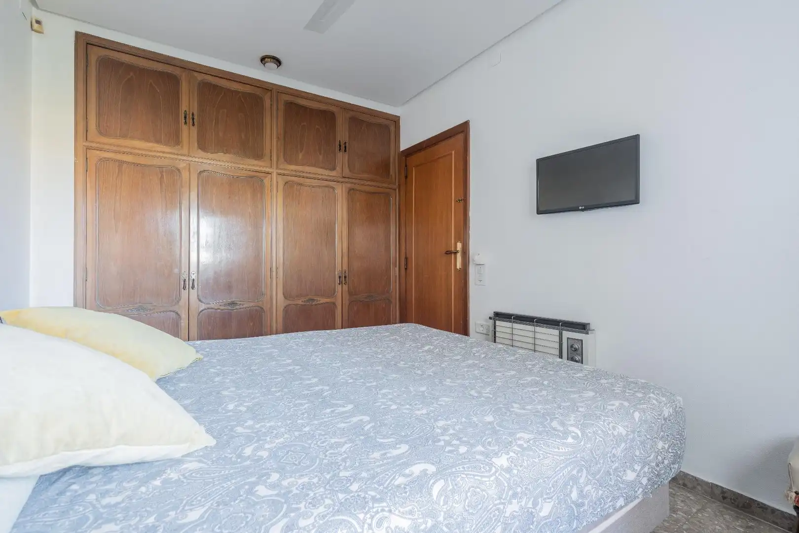 Habitación de Casa o chalet en venta en Torrent con Calefacción, Jardín privado y Terraza