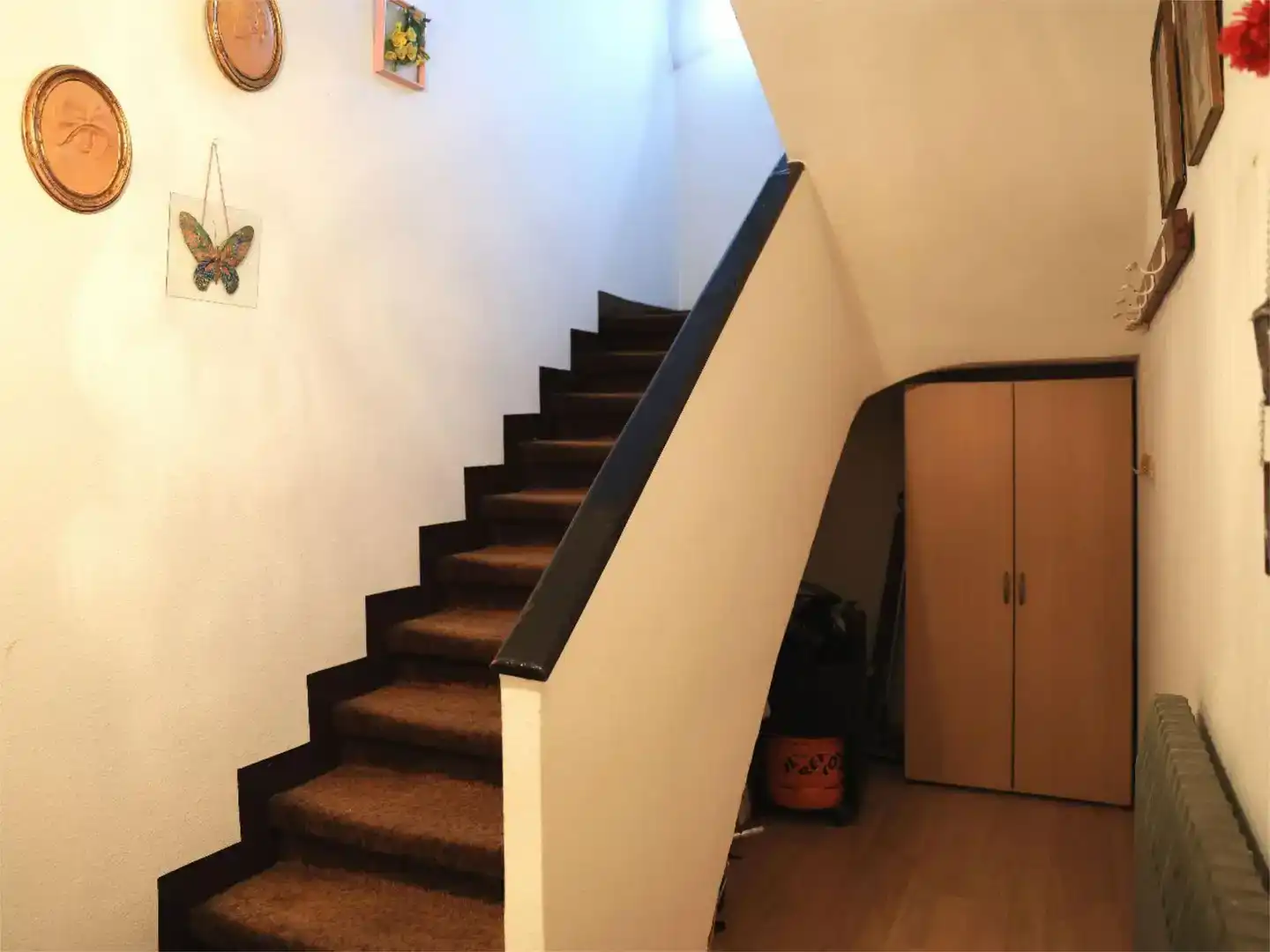 Casa adosada en venda en Miranda de Ebro amb Jardí privat, Parquet i Traster