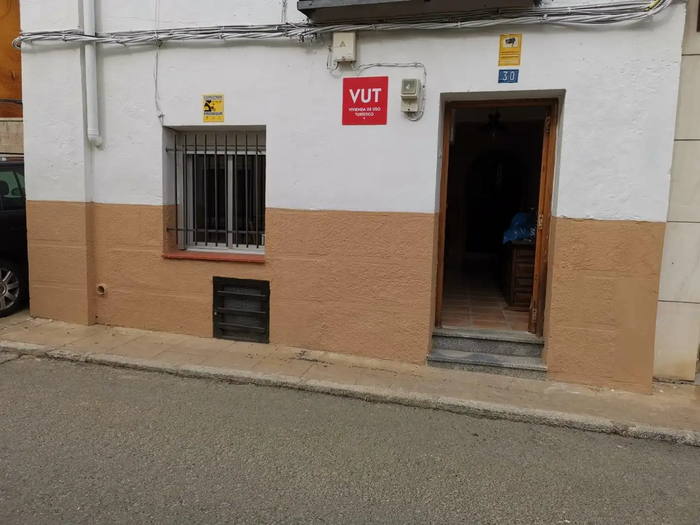 Parking de Casa adosada en venta en Sacedón con Calefacción