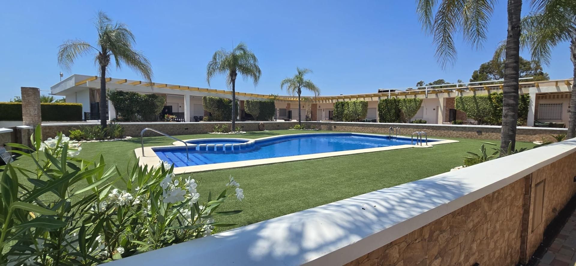 Swimming pool of Single-family semi-detached for sale in Pilar de la Horadada  with Air Conditioner, Heating and Private garden
