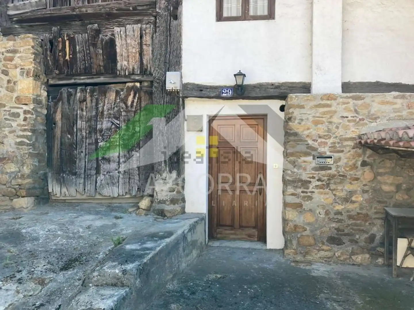 Vista exterior de Finca rústica en venda en Amoroto amb Jardí privat, Moblat i Balcó