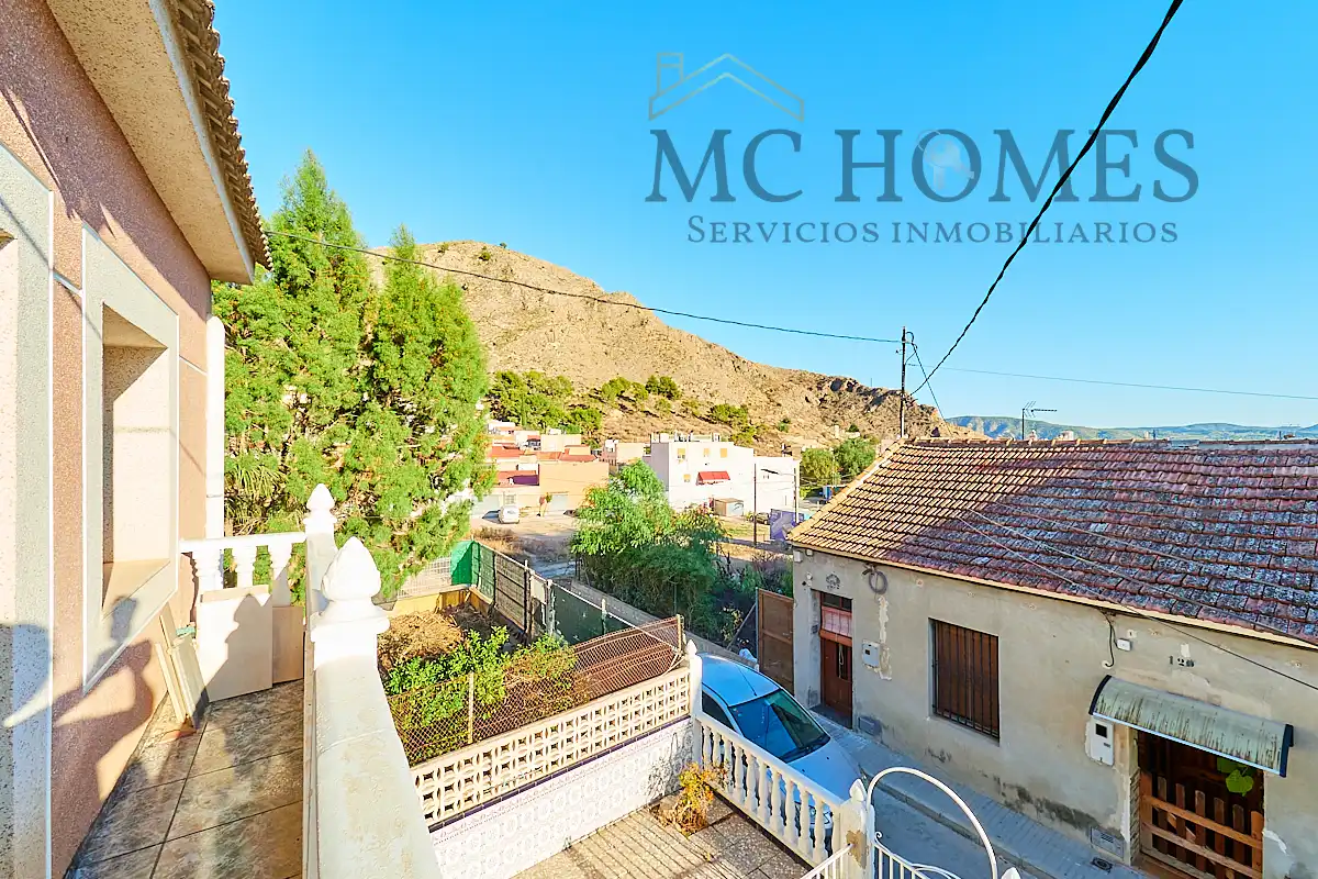 House with terrace for sale in Calle de Atanagildo, imagen 19