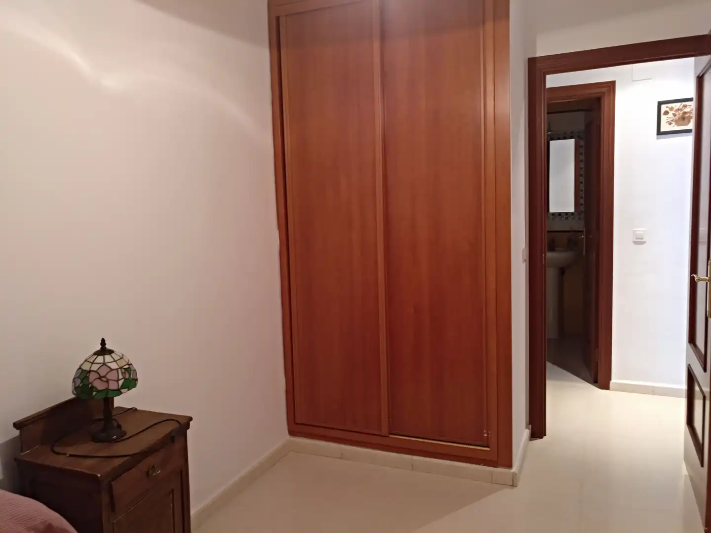 Habitación de Piso en venta en Cortegana con Horno, Microondas y Balcón