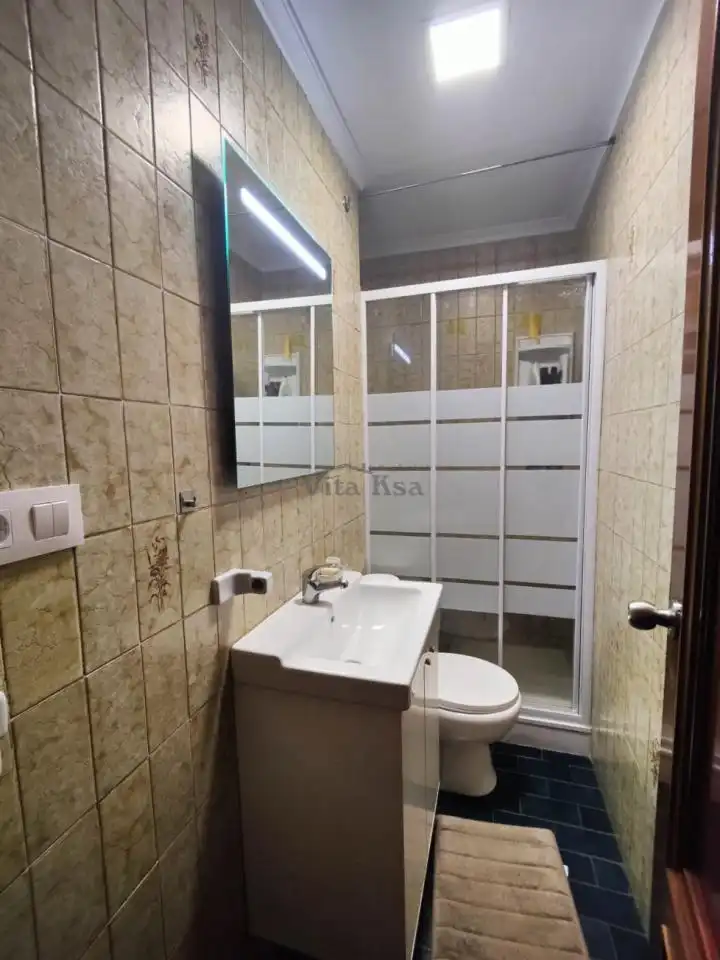 Bathroom of Flat for sale in Ourense Capital   with Heating, Storage room and Balcony