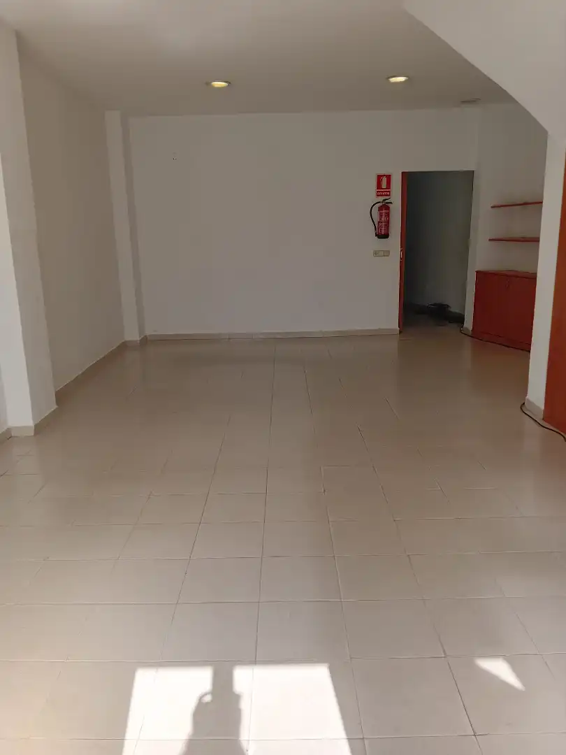 Local comercial en alquiler en Sant Joan - Vilarromà, imagen 3