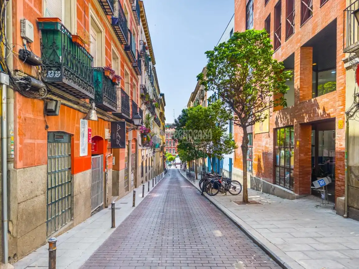 Vista exterior de Garaje en venta en Madrid