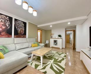 Sala d'estar de Apartament en venda en Alicante / Alacant amb Aire condicionat, Calefacció i Parquet