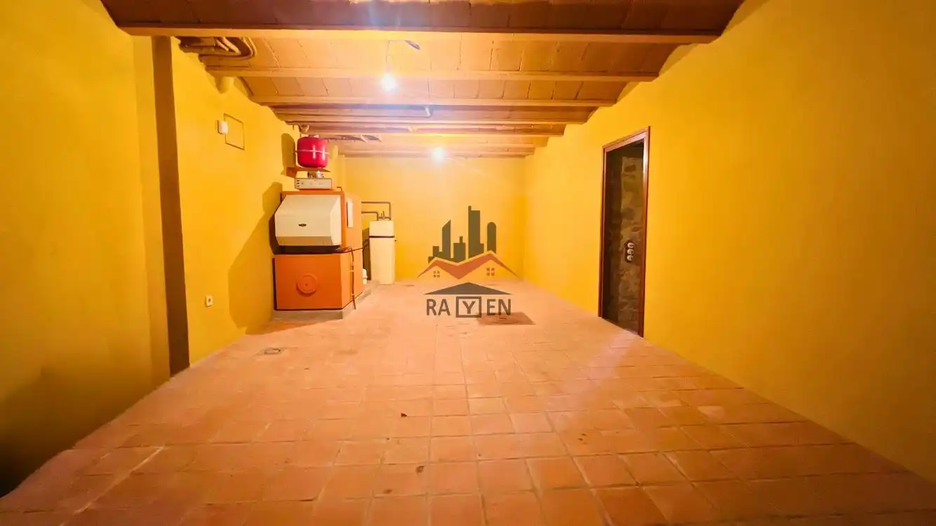 Finca rústica en venda a Àngel Guimerà, Saus, Camallera i Llampaies