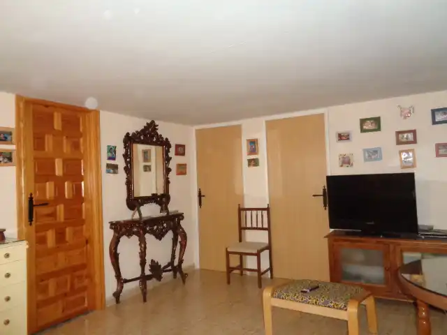 Casa o chalet en venta en Navamorcuende con Aire acondicionado, Jardín privado y Trastero
