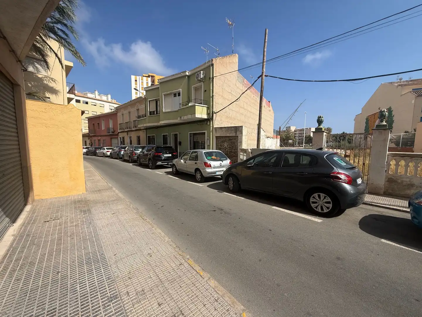 Vista exterior de Local en venda en Platja de Vila Joiosa