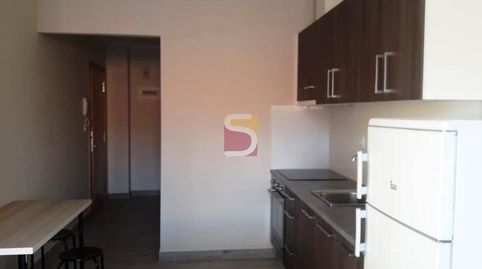 Foto 3 de Piso de alquiler en San Cibrao das Viñas, Ourense