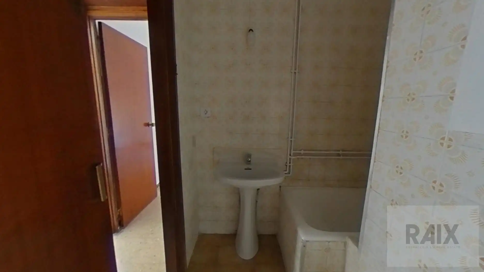 Bany de Pis en venda en Sabadell
