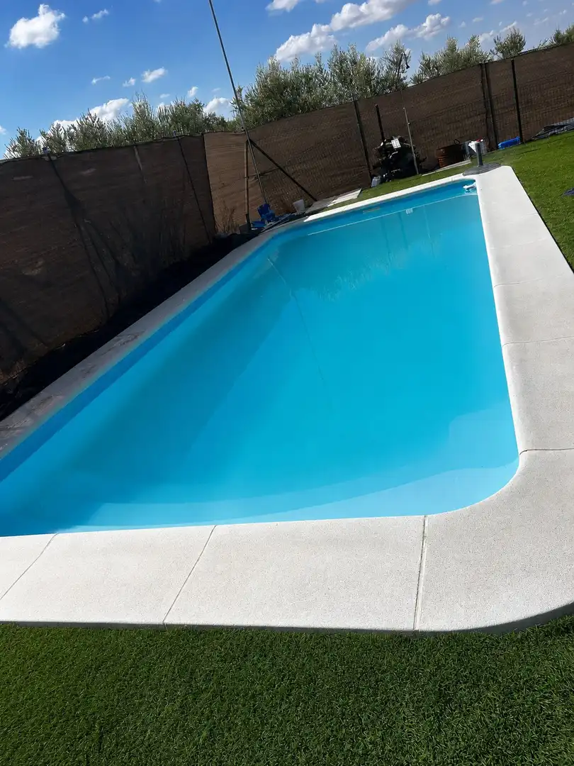 Piscina de Finca rústica en venta en Torredonjimeno