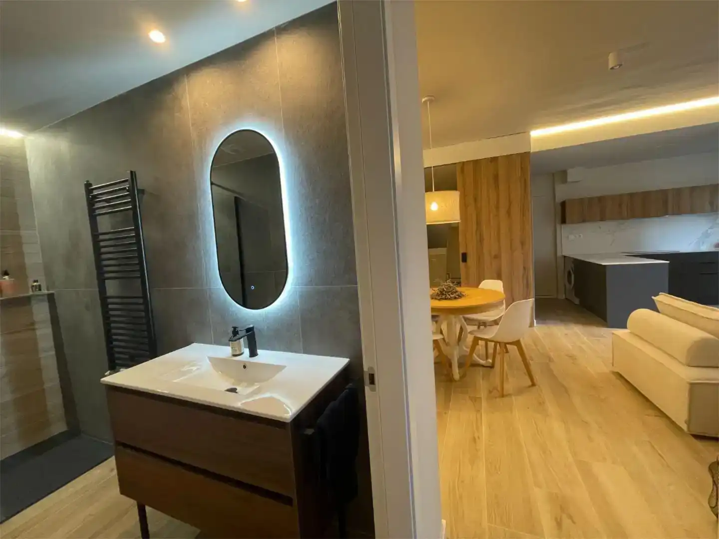 Baño de Piso en venta en Palamós con Balcón