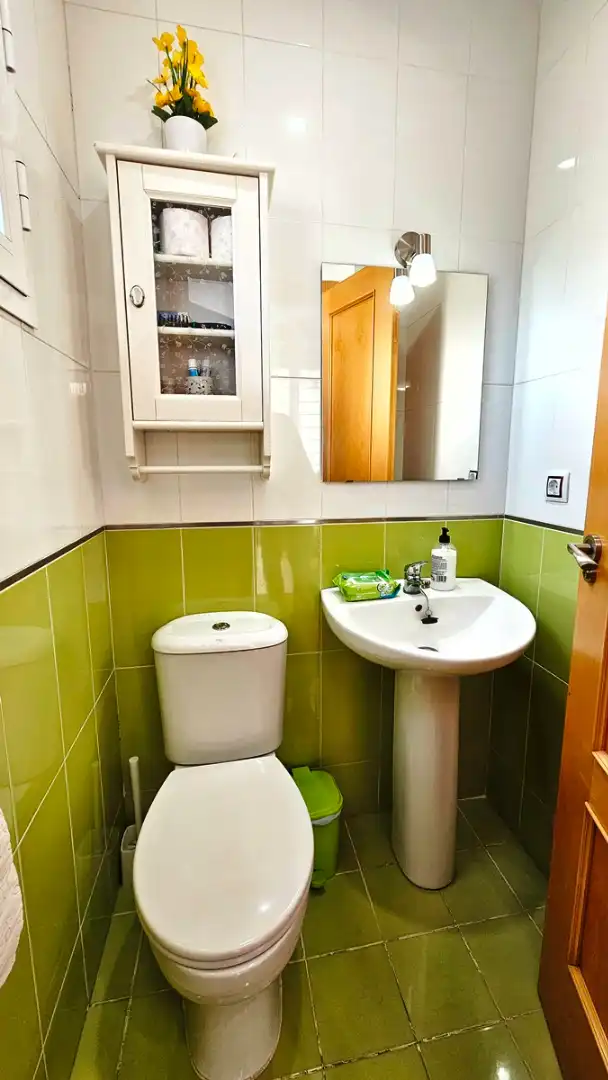 Baño de Casa adosada en venta en Cortegana con Terraza y Trastero