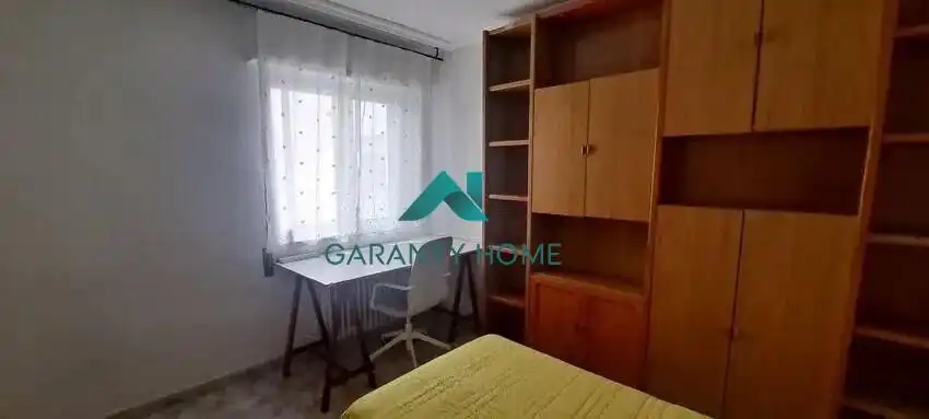Flat with balcony to rent in San Bernardo - Carmelitas - Campus, imagen 5